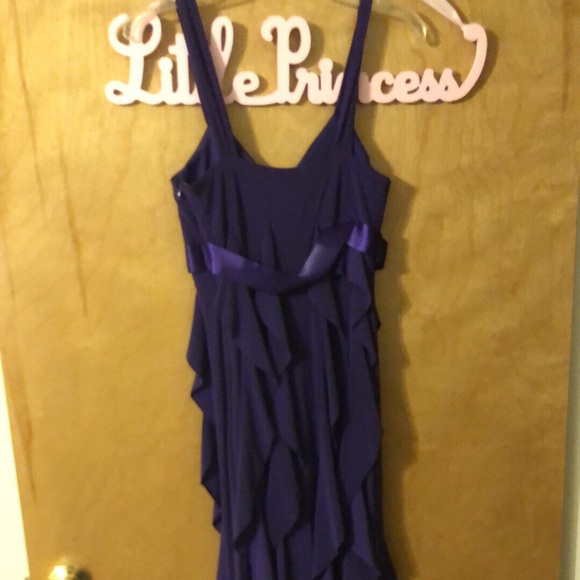 Formal Dress - Picture 2 of 4